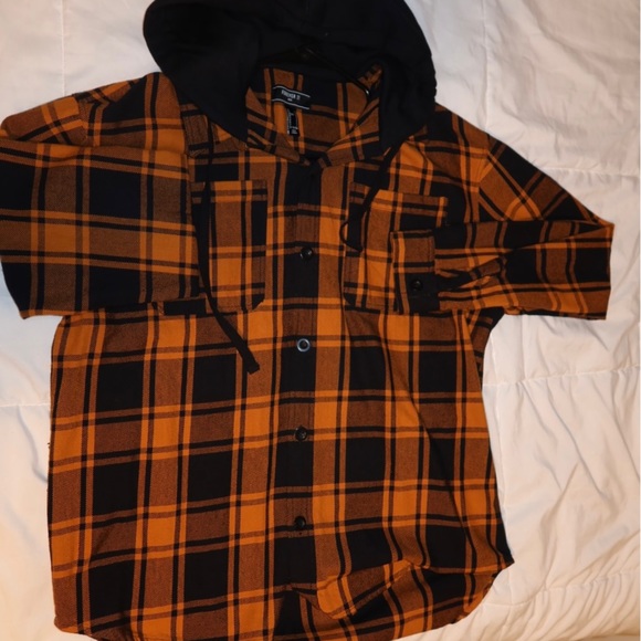 Checkered brown hoodie flannel - Picture 2 of 7
